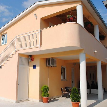 Apartments Kairos - Bili 9 Kaštela Zimmer foto